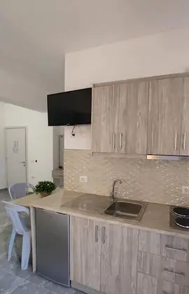 Dört Kişilik Oda, Deniz Manzaralı