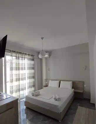 Tek Büyük Yataklı Oda, Balkon