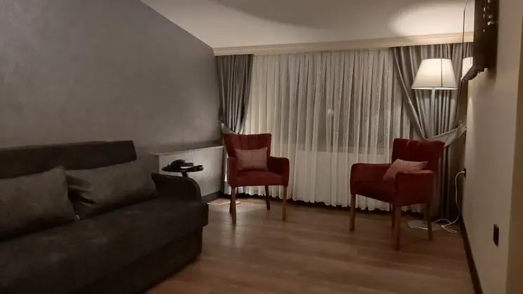 Standard Çatı Katı Süiti (Penthouse)