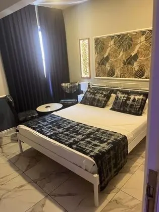 Standart Oda, Şehir Manzaralı