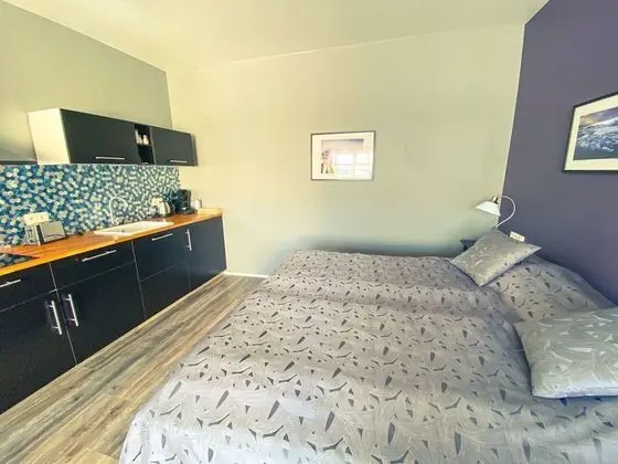 Deluxe Stüdyo, Teras