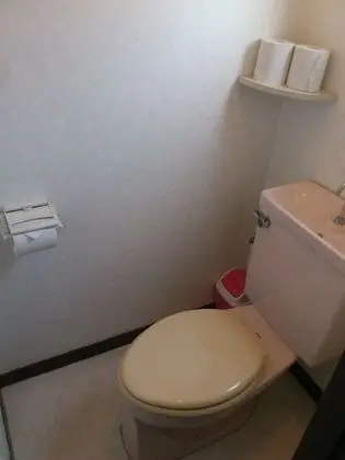 Üç Kişilik Oda (with Bathroom)