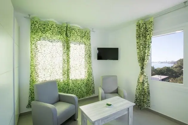 Deluxe Tek Büyük Yataklı Oda, Deniz Manzaralı