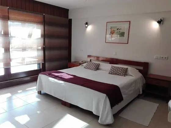 Superior Tek Büyük veya İki Ayrı Yataklı Oda