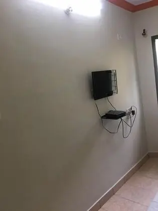 Deluxe Tek Büyük Yataklı Oda (A/c)