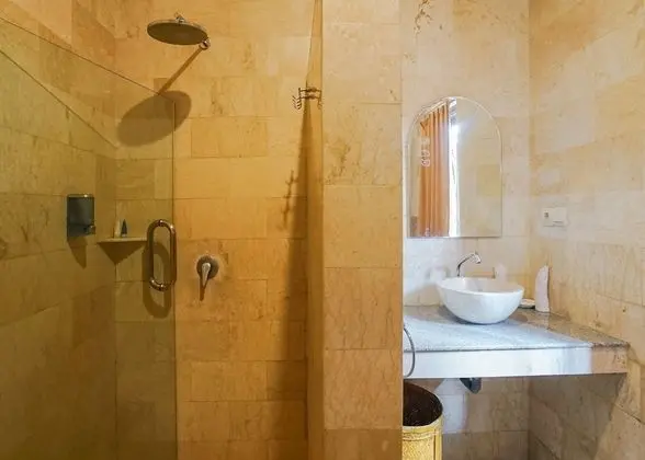 Deluxe Oda, Havuz Kullanımı