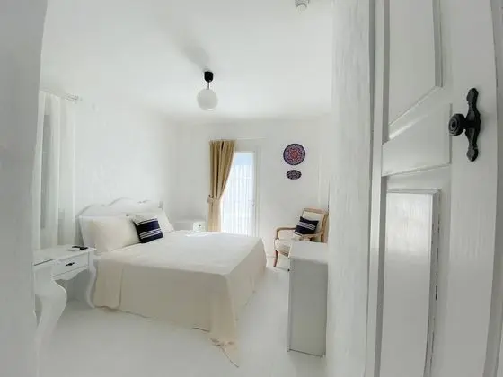Standard Oda, Balkon, Havuz Manzaralı