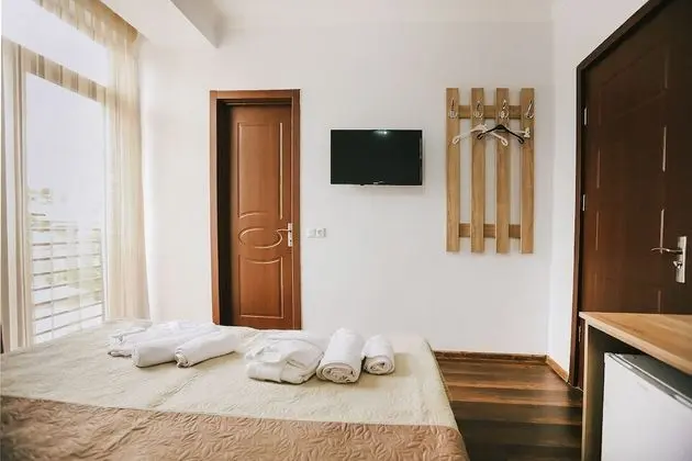Traditional İki Ayrı Yataklı Oda