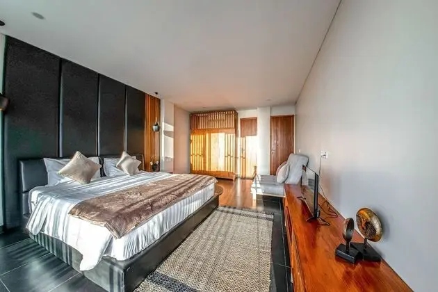 Grand Villa, 6 Yatak Odası, Kişiye Özel Havuzlu, Okyanus Manzaralı