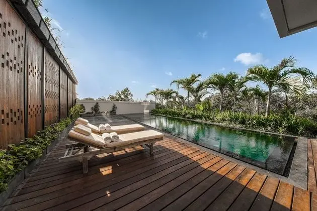 Grand Villa, 6 Yatak Odası, Kişiye Özel Havuzlu, Okyanus Manzaralı