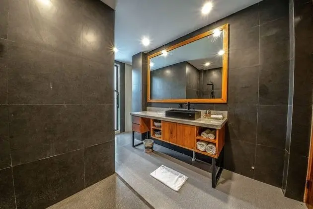 Grand Villa, 6 Yatak Odası, Kişiye Özel Havuzlu, Okyanus Manzaralı
