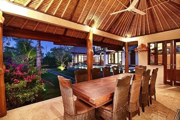 Comfort Villa, 5 Yatak Odası, Kişiye Özel Havuzlu