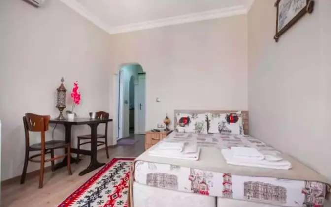 Deluxe Room, City View