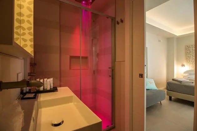 Classic Tek Büyük veya İki Ayrı Yataklı Oda