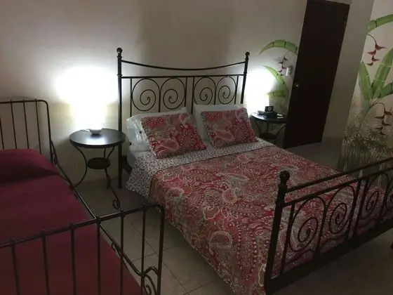 Üç Kişilik Oda