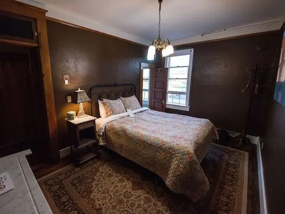 Signature Oda, 1 Büyük (Queen) Boy Yatak, Özel Banyo