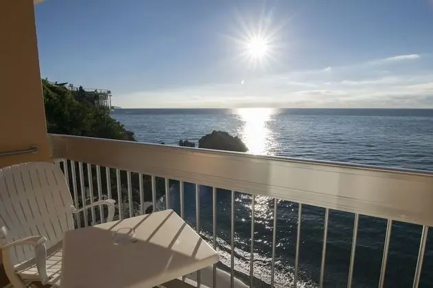 Tek Büyük Yataklı Oda, Balkon, Deniz Manzaralı