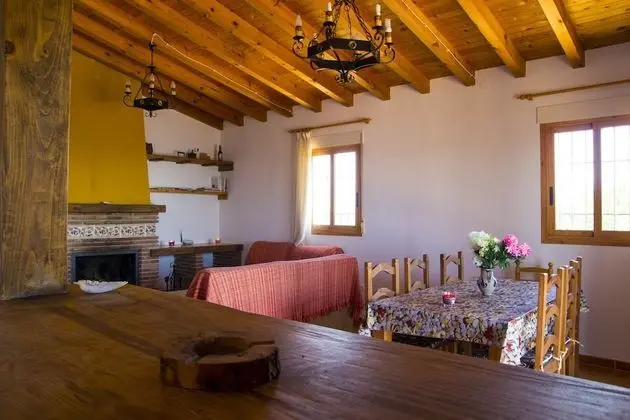 Ev, 3 Yatak Odası, Kişiye Özel Havuzlu