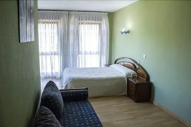 Tek Büyük Yataklı Oda, Dağ Manzaralı