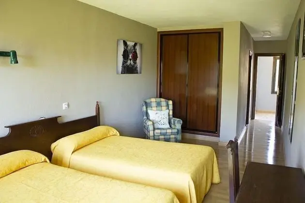 Tek Büyük Yataklı Oda, Dağ Manzaralı