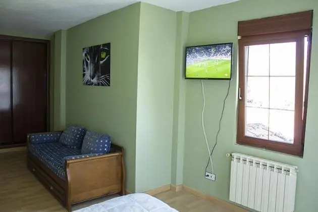 Tek Büyük Yataklı Oda, Dağ Manzaralı