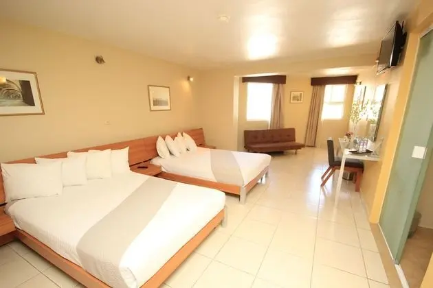 Oda, 2 Çift Kişilik Yatak, Şehir Manzaralı