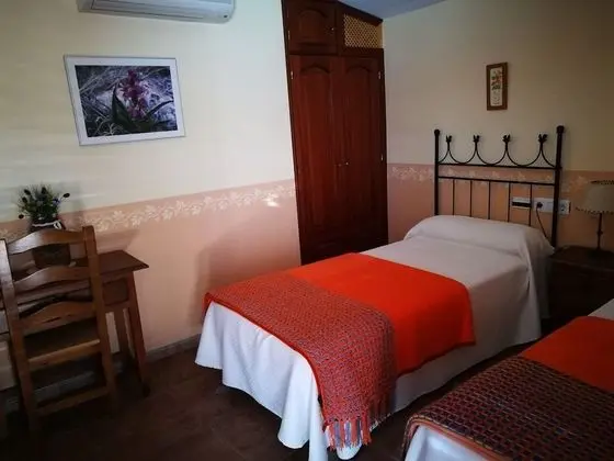 Tek Büyük veya İki Ayrı Yataklı Oda