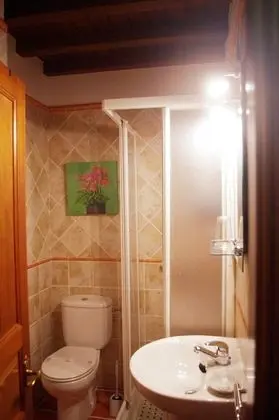 Tek Büyük Yataklı Oda, 1 Çift Kişilik Yatak (Room 5)
