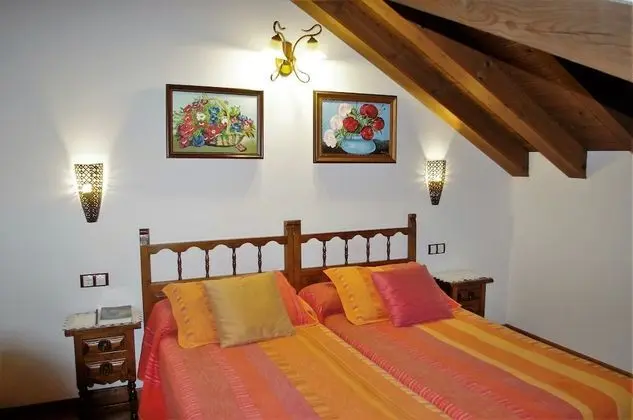 Tek Büyük Yataklı Oda, 2 Tek Kişilik Yatak (Room 4)