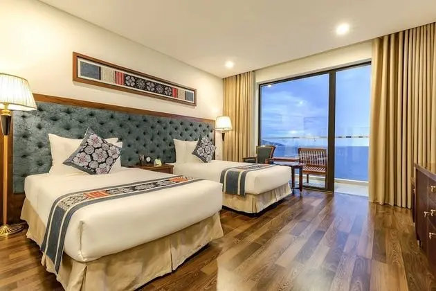 Premier İki Ayrı Yataklı Oda, Balkon, Okyanusa Sıfır