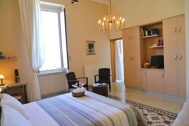 Classic Tek Büyük Yataklı Oda, Deniz Manzaralı (Mare)