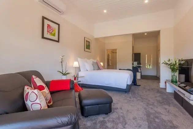 Deluxe Stüdyo, 1 En Büyük (King) Boy Yatak, Göl Manzaralı (Room 2)