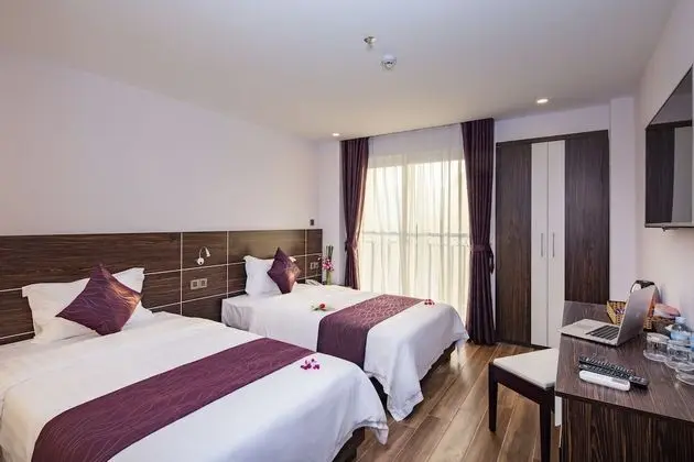 Deluxe Tek Büyük veya İki Ayrı Yataklı Oda, Balkon, Şehir Manzaralı