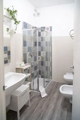 Üç Kişilik Oda, Özel Banyo