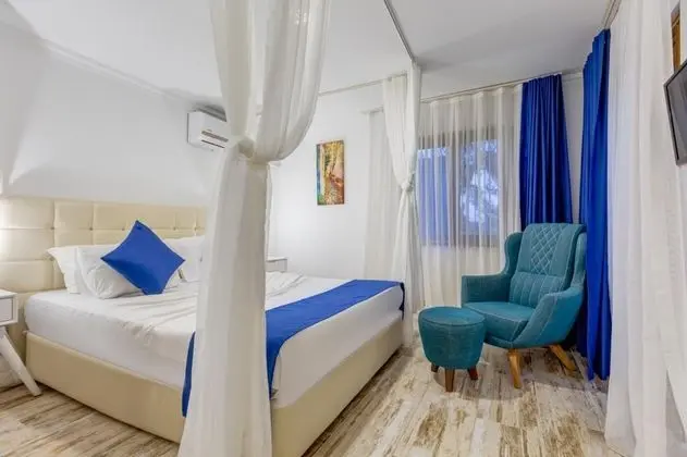 Geniş Aile Odası, Manzarasız