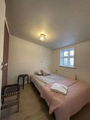 Tek Kişilik Oda, Ortak Banyo