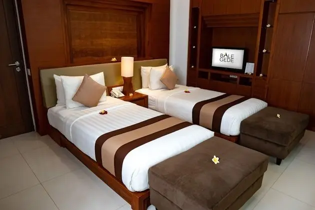 3 Bedroom Villa with Private Pool