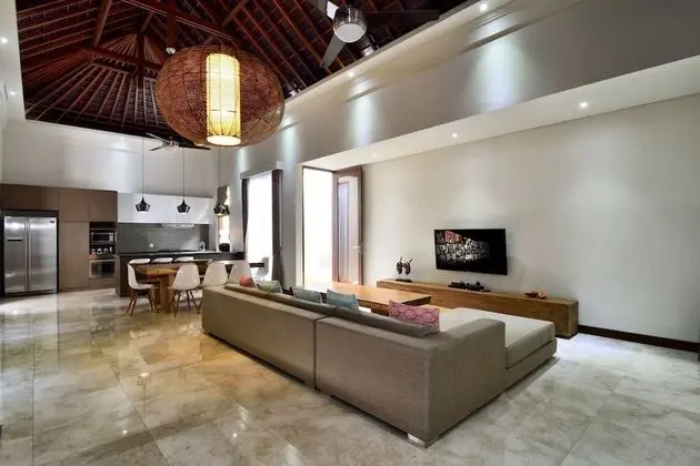 Villa, 2 Yatak Odası, Havuz Manzaralı