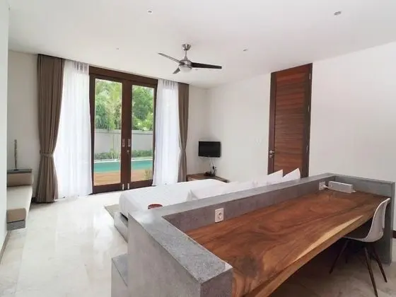 Villa, 2 Yatak Odası, Havuz Manzaralı