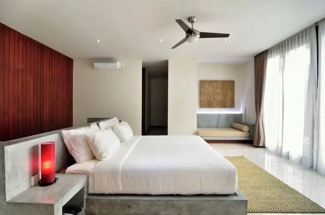 Villa, 2 Yatak Odası, Havuz Manzaralı