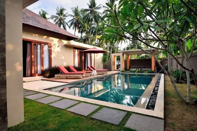 Villa, 2 Yatak Odası, Havuz Manzaralı