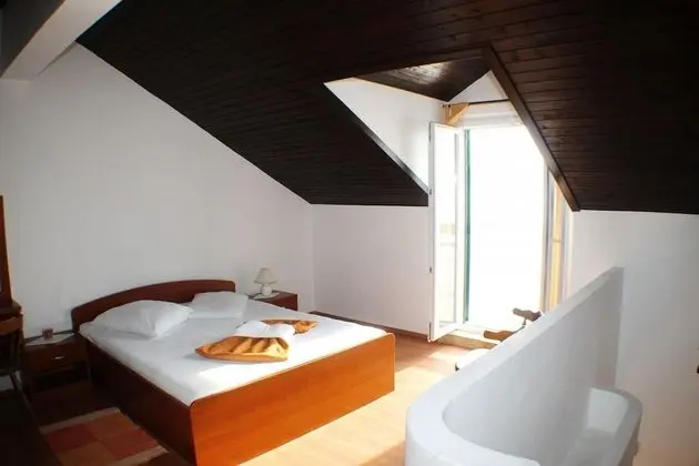 Apart Daire (Bale - right at the beach - A1 Plaza()