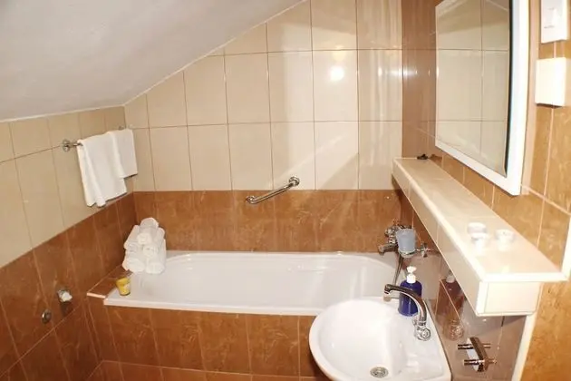 Apart Daire (Bale - right at the beach - A1 Plaza()
