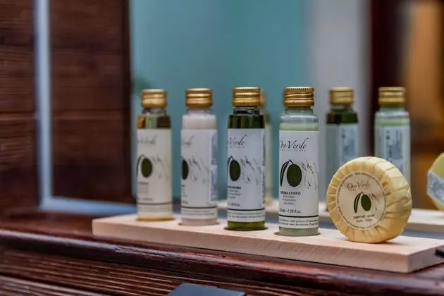 Luxury Dört Kişilik Oda, Avlu Manzaralı