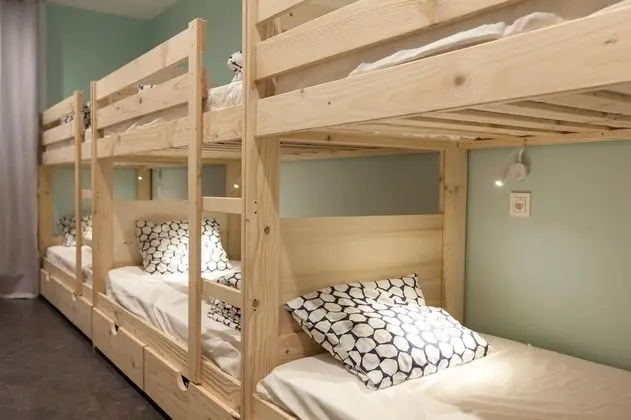 Ortak Ranzalı Oda, Karma Ranzalı Oda (1 bed in a 10-Bed Dormitory Room)