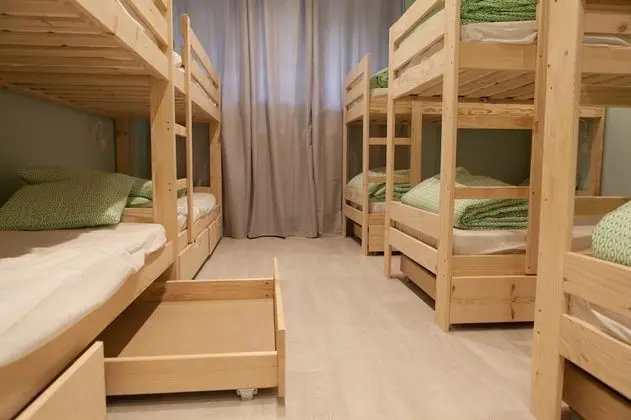 Ortak Ranzalı Oda, Karma Ranzalı Oda (1 bed in a 10-Bed Dormitory Room)