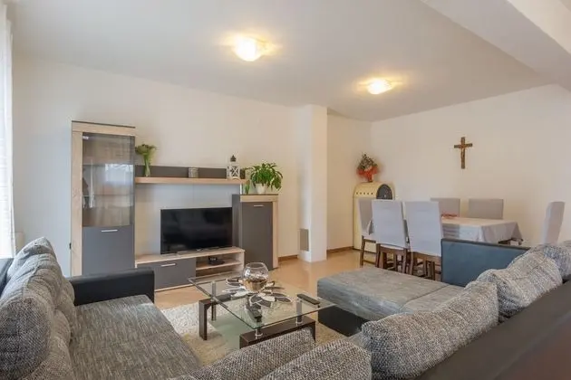 Villa, Sigara İçilebilir