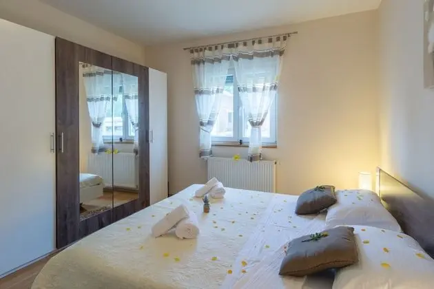 Villa, Sigara İçilebilir