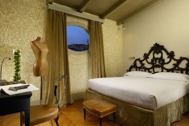 Deluxe Tek Büyük veya İki Ayrı Yataklı Oda, Şehir Manzaralı