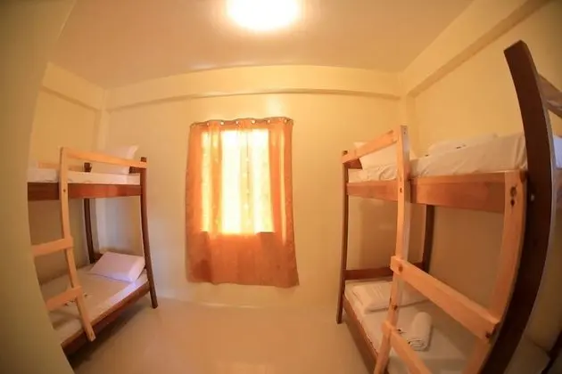 Ortak Ranzalı Oda, Karma Ranzalı Oda (4-Bed)